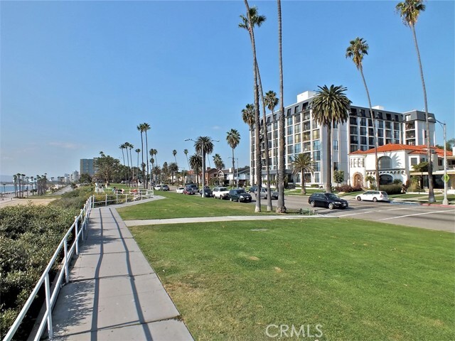 Building Photo - 2601 E Ocean Blvd