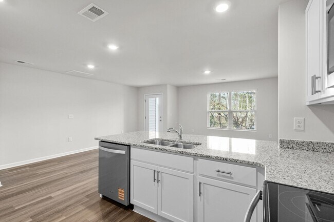 Building Photo - 543 Gemstone Blvd