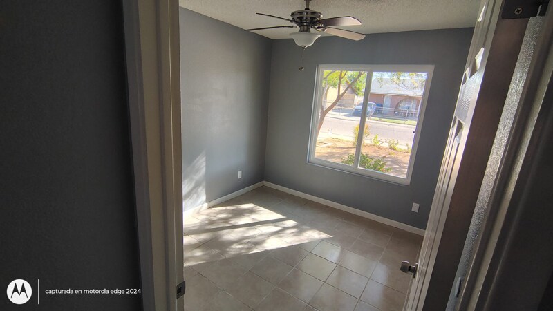 Building Photo - 7038 W Fillmore St