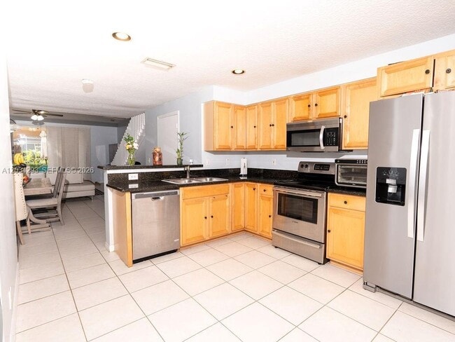 Building Photo - 1611 Veracruz Ln