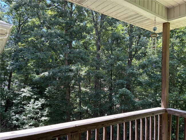 Building Photo - 6 Turvey Ln