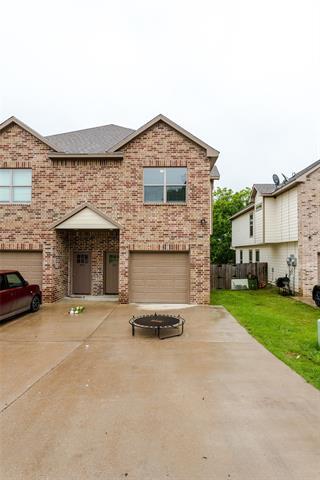 Building Photo - 206 Pecan Hollow St