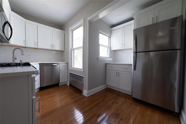 Building Photo - 83 Mill River Ave