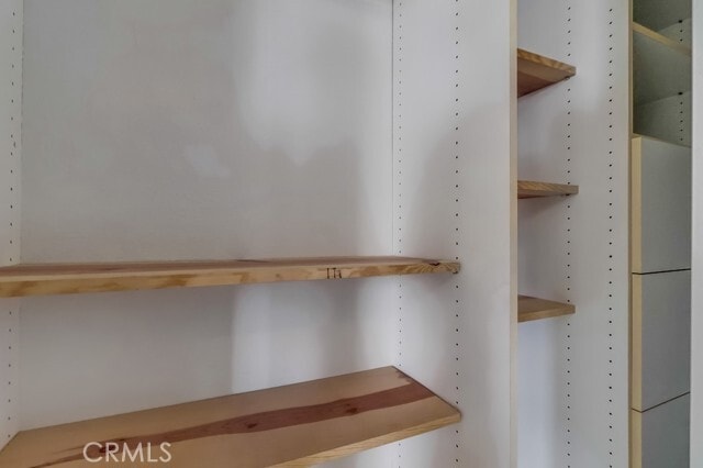 Building Photo - 7030 Seawind Dr