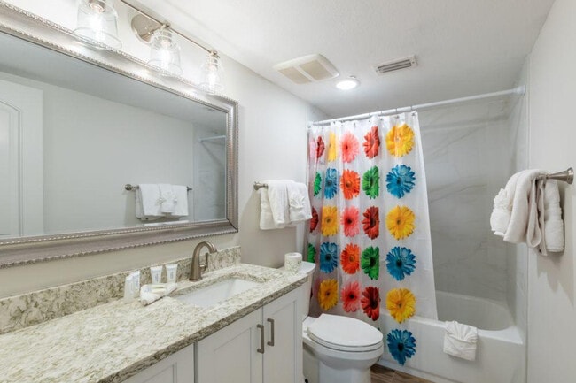 Building Photo - 1516 Sandpiper Ln