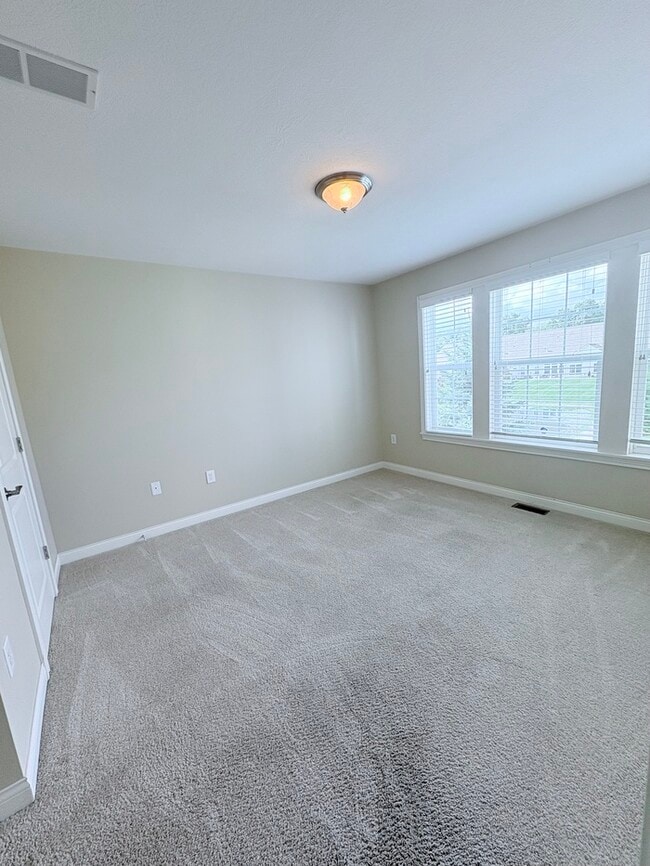 Building Photo - Charming 3 beds 2.5 baths in Columbus!