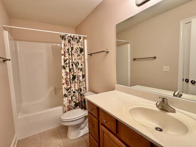 Building Photo - 106 Chota Landing Dr