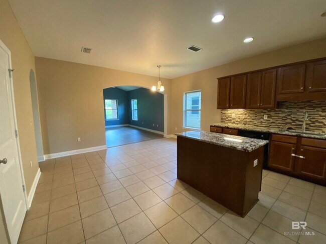 Building Photo - 10608 Dunmore Dr