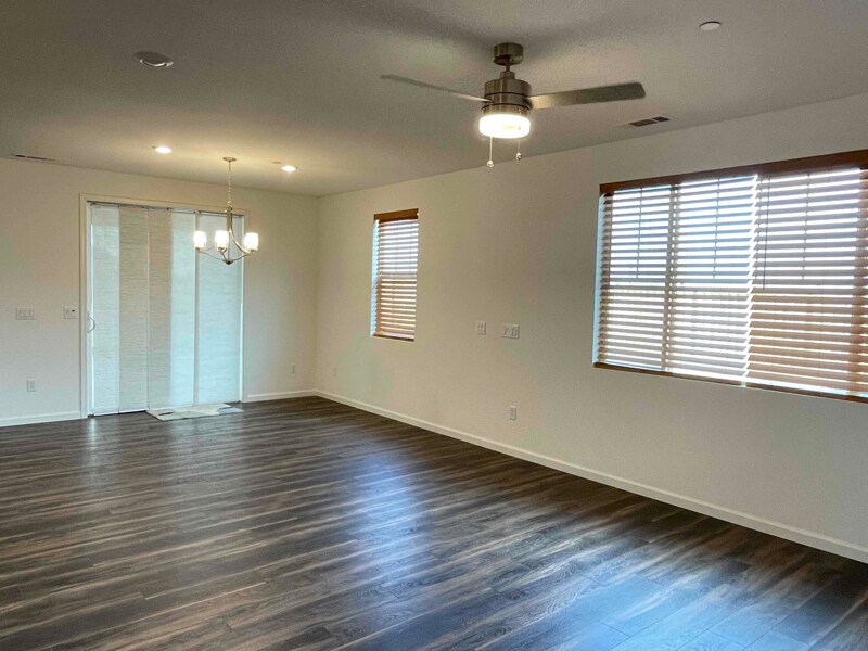 Building Photo - 674 Montelena Ct