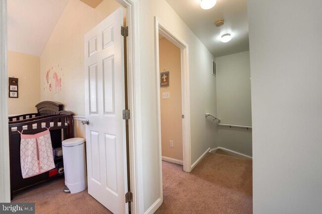 Building Photo - 6116 Kendra Way