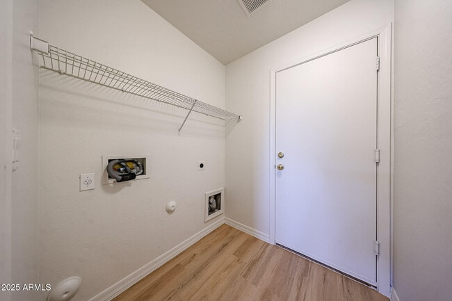 Building Photo - 11317 W College Dr