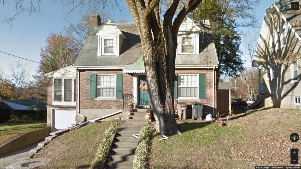 1304 Dunklin, Beautiful 4 Bdrm house near campus - 1304 Dunklin St