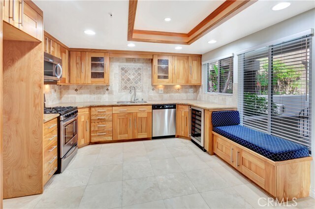 Building Photo - 16 Sea Island Dr