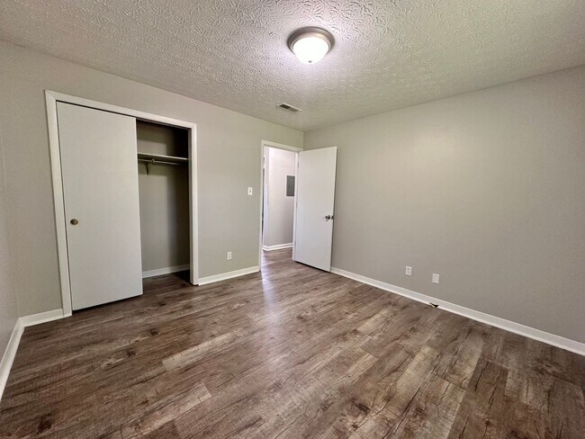 Building Photo - Stockton Apartments- Sylvia Community 2 Be...