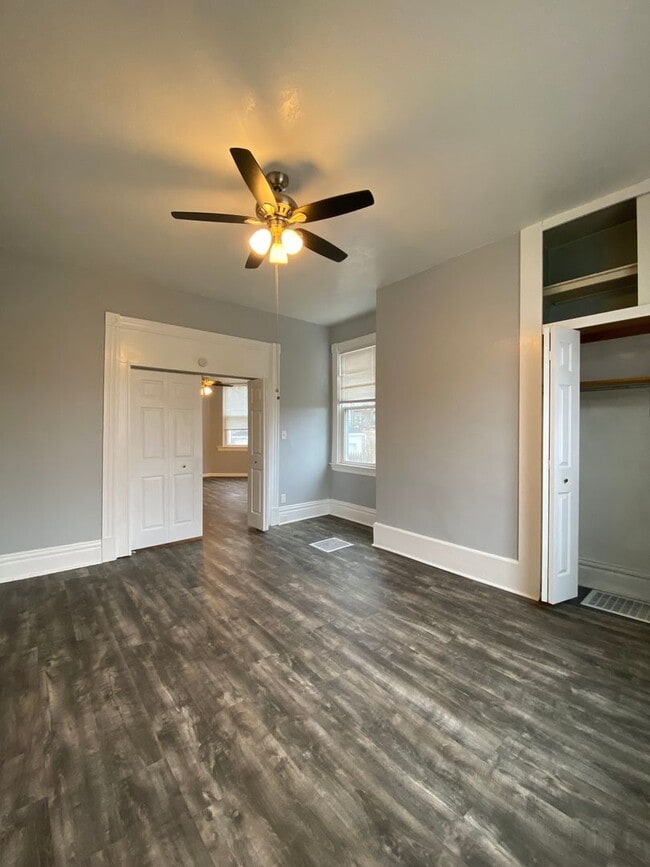 Building Photo - Recently updated building in Bellevue area of Pittsburgh