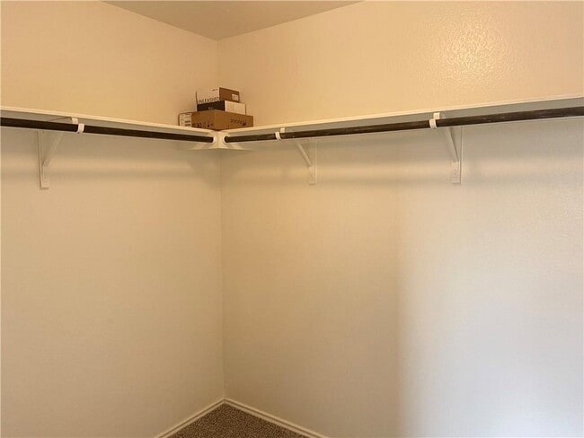 Building Photo - 1420 Chad Dr