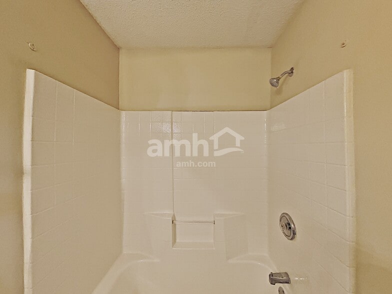 Building Photo - 4473 High Gate Ct NW