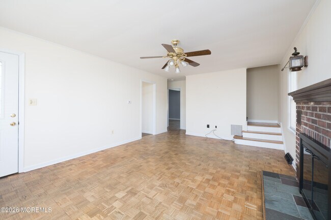 Building Photo - 166 Morningside Ave