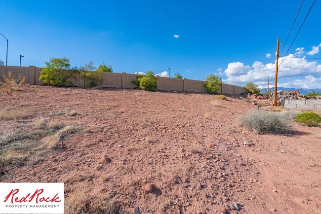 Building Photo - Bright & Spacious 3-Bed, 2-Bath Home in Wa...
