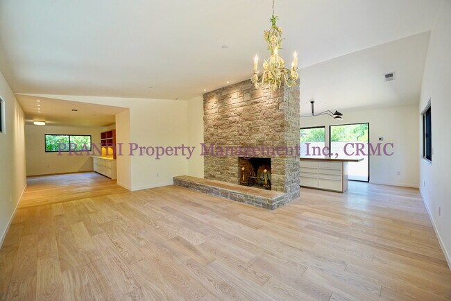 Building Photo - All New!  Fabulous 3 bedroom Fairfax house...
