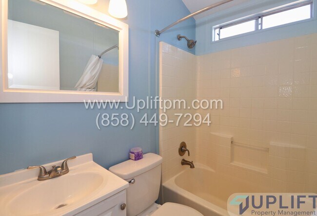 Building Photo - 55+ Community 1 bedroom in Canyon Ridge Estates