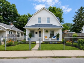 Building Photo - 2024 Westview Dr