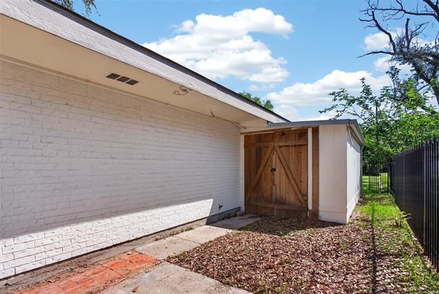 Building Photo - 4202 Indian Creek Ct