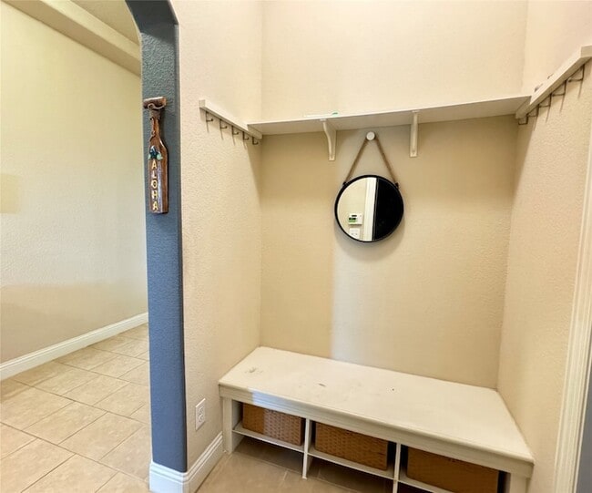 Building Photo - 15817 Rockingham St