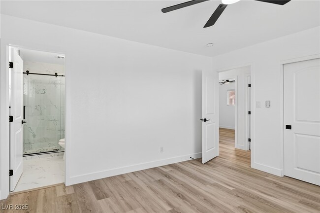 Building Photo - 405 Scenic Dr