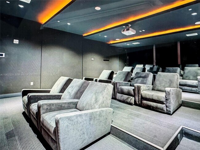 Building Photo - 500 Brickell Ave