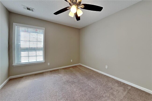 Building Photo - 4174 Glenaire Way NW