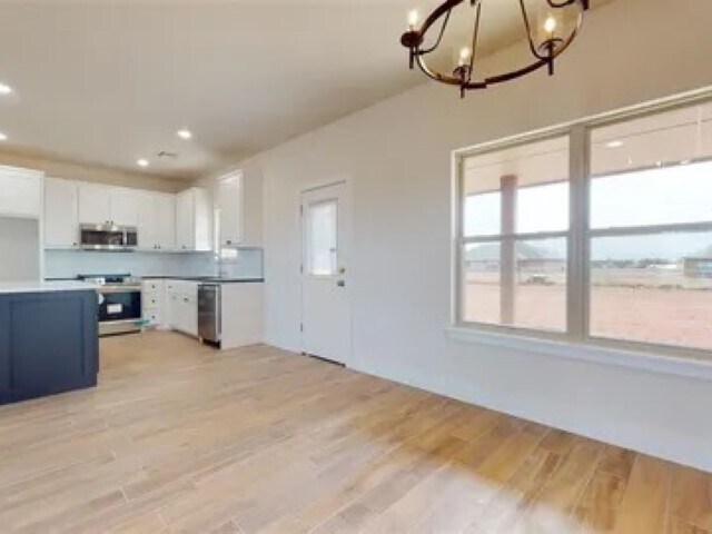 Building Photo - 12031 NE Stone Ridge Ln