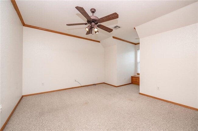 Building Photo - 9763 E Plentywood Rd