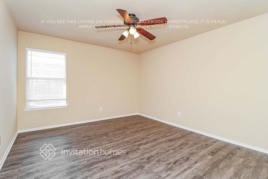 Building Photo - 12637 Pricklybranch Dr