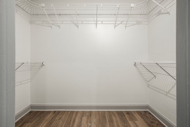 Building Photo - 1015 Brinkley Rd