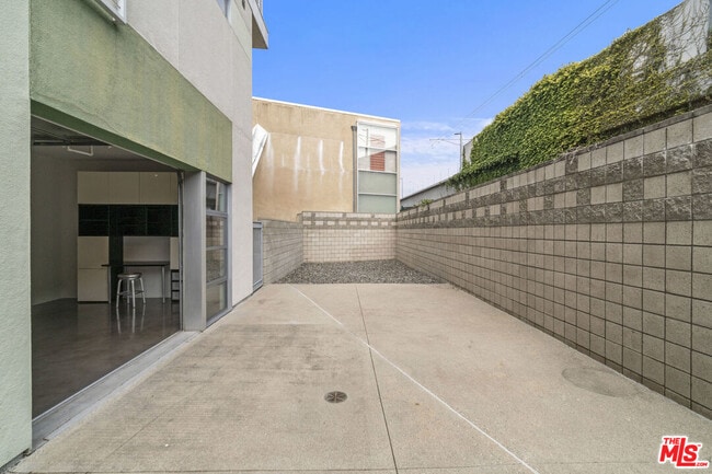 Building Photo - 11500 Tennessee Ave