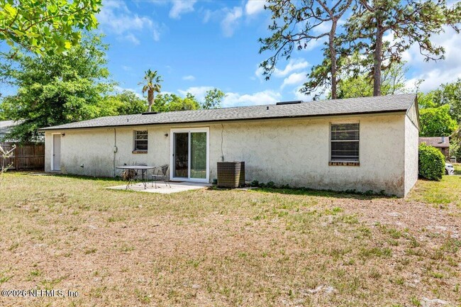 Building Photo - 2774 Mesquite Ave