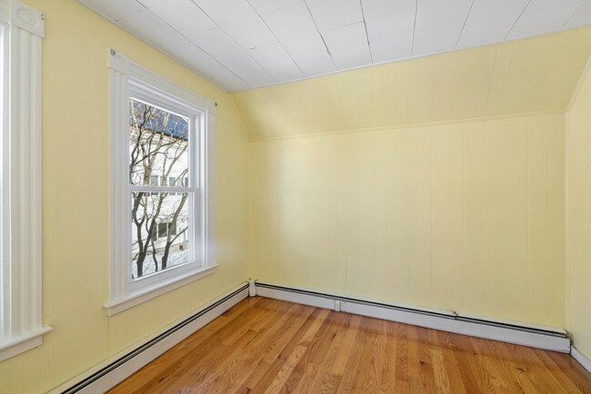 Building Photo - 20 Bell Rock St