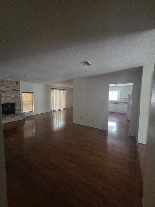 Building Photo - 21 N Waxberry Rd