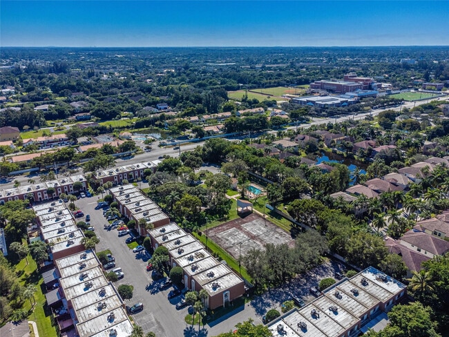Building Photo - 167 NW 115th Terrace