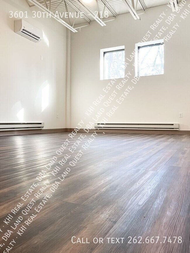 Building Photo - 3601 30th Ave