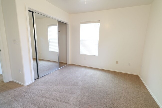Building Photo - Great Location! 3Bed 2Bath House