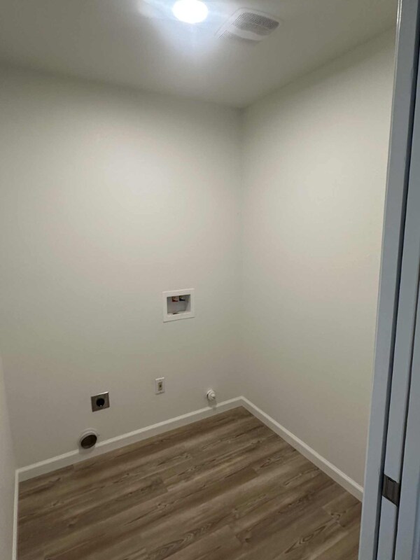 Building Photo - 3911 E St