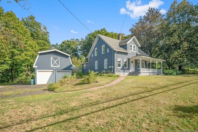 Building Photo - 884 Highland Ave