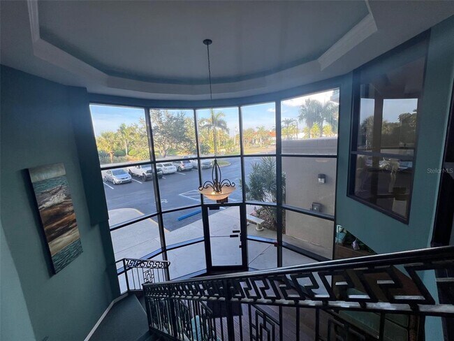 Building Photo - 670 Island Way