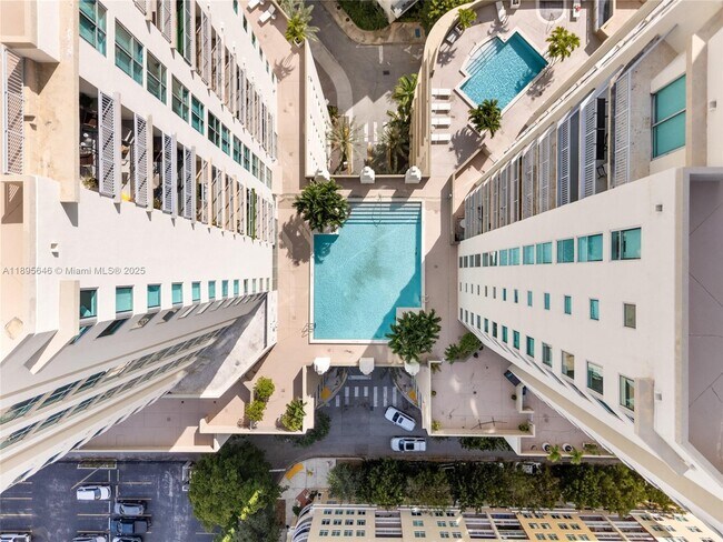 Building Photo - 9055 SW 73rd Ct