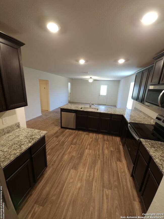 Building Photo - 11057 Eyelet Harbor