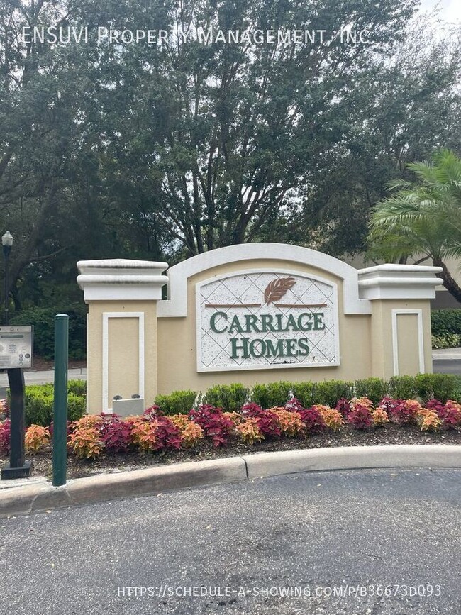 Building Photo - Beautiful 4 bedroom 3 bath Townhome in the...