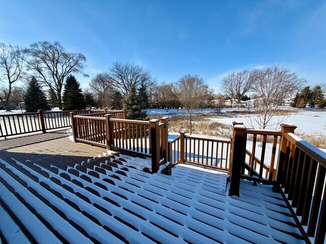 Building Photo - 3907 Nannyberry St