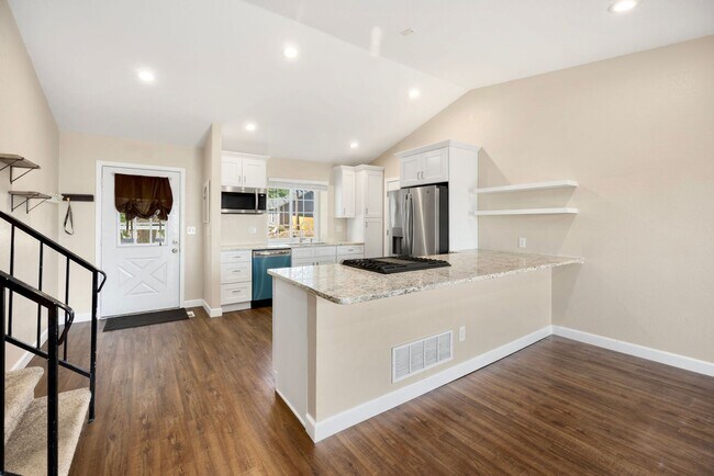 Building Photo - Spacious 3-Bedroom Home  & Attached Garage